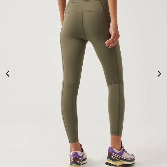 Outdoor Voices Pants - OUTDOOR VOICES SuperForm™ Bloom 7/8 Legging size SMALL